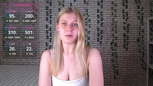 EmiliaDuchess online show from 09/30/25, 10:31