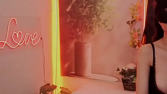 Snapshot of sexybaby22111 chatting on 03/21/25, 08:50 sexybaby22111 online show from 03/21/25, 08:50