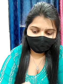 Hotty-simran online show from 02/26/25, 08:37