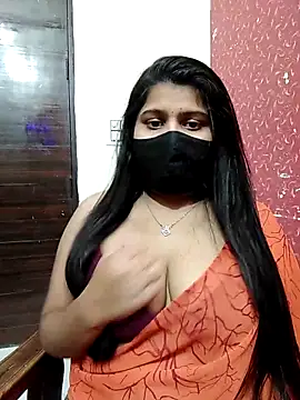 Hotty-simran online show from 03/05/25, 10:11