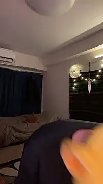 Snapshot of poketkuma chatting on 10/31/25, 05:03 poketkuma online show from 10/31/25, 05:03