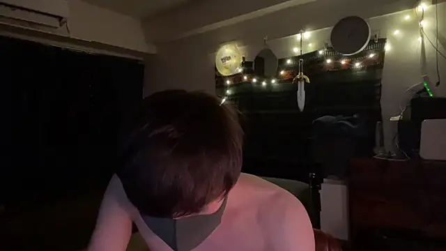 poketkuma online show from 11/30/25, 01:48