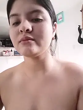 Snapshot of lilpervertgirl chatting on 11/27/25, 08:33 lilpervertgirl online show from 11/27/25, 08:33