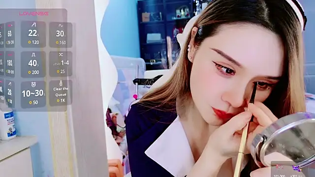 HU131452 online show from 12/17/24, 08:21