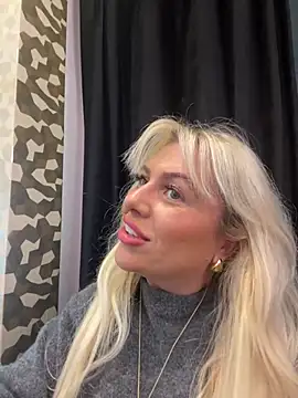 Arabellalee23 online show from 01/30/25, 05:17