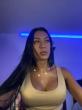 Snapshot of touchm_cockhard chatting on 02/26/26, 01:15 touchm cockhard online show from 02/26/26, 01:15