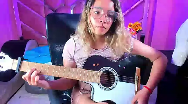 Olivia Fox69 online show from 03/08/25, 10:00