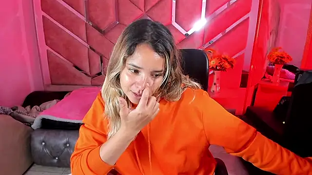 Olivia Fox69 online show from 09/29/25, 04:28