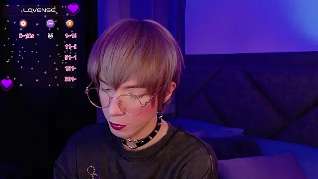 Snapshot of Sammy_Russell chatting on 03/19/25, 05:52 Sammy Russell online show from 03/19/25, 05:52