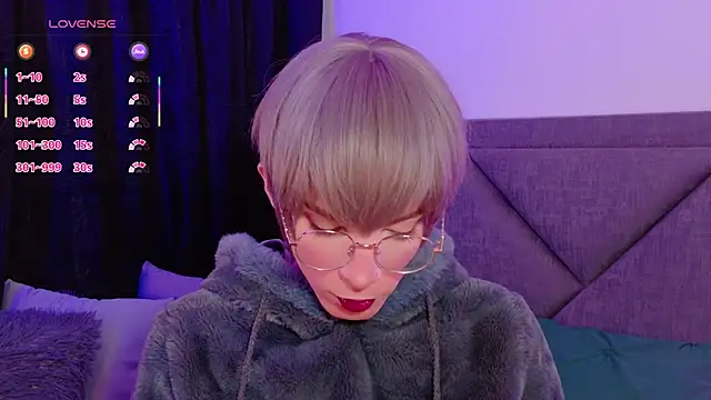 Snapshot of Sammy_Russell chatting on 09/28/25, 07:14 Sammy Russell online show from 09/28/25, 07:14