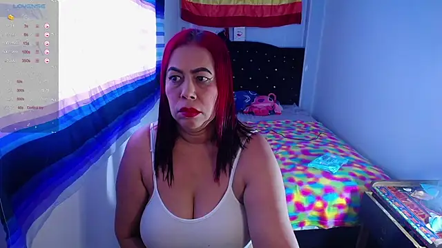 Snapshot of Hot-Rihanna chatting on 01/20/25, 10:15 Hot-Rihanna online show from 01/20/25, 10:15