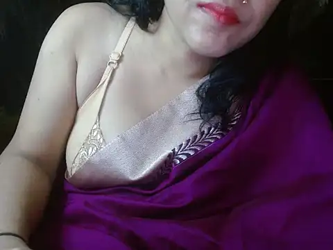 Snapshot of LOVERIAKOL chatting on 12/25/24, 06:41 LOVERIAKOL online show from 12/25/24, 06:41