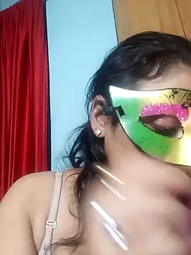 Snapshot of LOVERIAKOL chatting on 01/05/25, 02:41 LOVERIAKOL online show from 01/05/25, 02:41