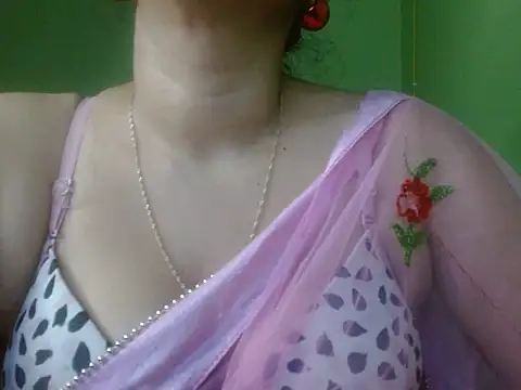 LOVERIAKOL online show from 02/06/26, 06:44