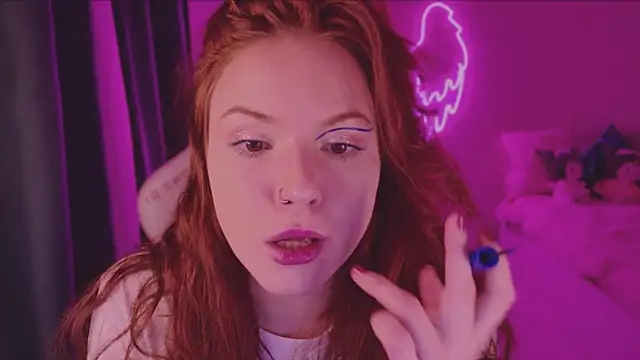 Snapshot of Elsie_Ginger chatting on 12/14/24, 11:56 Elsie Ginger online show from 12/14/24, 11:56