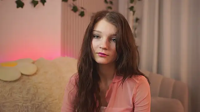 Snapshot of CindyGarrison chatting on 01/08/25, 10:27 CindyGarrison online show from 01/08/25, 10:27