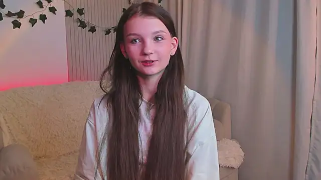 Snapshot of CindyGarrison chatting on 02/20/25, 12:30 CindyGarrison online show from 02/20/25, 12:30