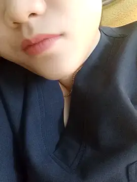 Snapshot of Sexyass13 chatting on 10/15/25, 05:29 Sexyass13 online show from 10/15/25, 05:29