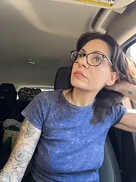 BeautifulMesss online show from 03/21/26, 05:27