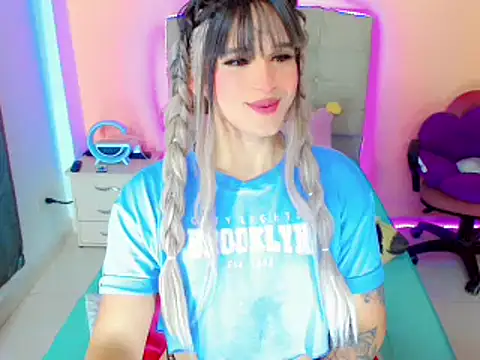 TaylorMon online show from 01/19/25, 01:53