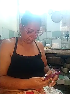 Snapshot of sorbetico_perverse chatting on 02/12/25, 12:55 sorbetico perverse online show from 02/12/25, 12:55