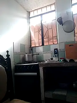 Snapshot of sorbetico_perverse chatting on 02/19/25, 08:41 sorbetico perverse online show from 02/19/25, 08:41