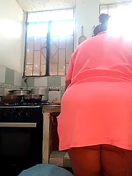 Snapshot of sorbetico_perverse chatting on 02/26/25, 02:14 sorbetico perverse online show from 02/26/25, 02:14