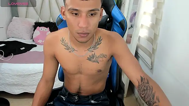 Backsex boy online show from 01/30/25, 03:19