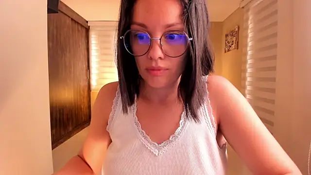 anabel 025 online show from 12/22/25, 12:24