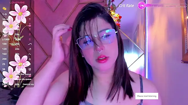 Snapshot of Yuri_Stars chatting on 02/04/25, 08:28 Yuri Stars online show from 02/04/25, 08:28