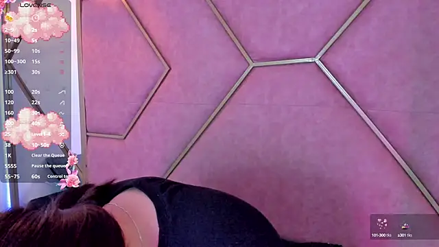 Snapshot of Yuri_Stars chatting on 03/07/25, 06:11 Yuri Stars online show from 03/07/25, 06:11