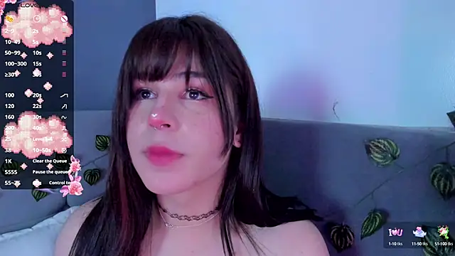 Snapshot of Yuri_Stars chatting on 03/18/25, 02:47 Yuri Stars online show from 03/18/25, 02:47