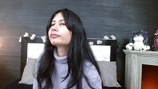 NayeCloud online show from 02/15/25, 03:31