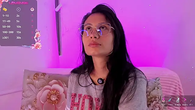 NayeCloud online show from 03/21/26, 05:23