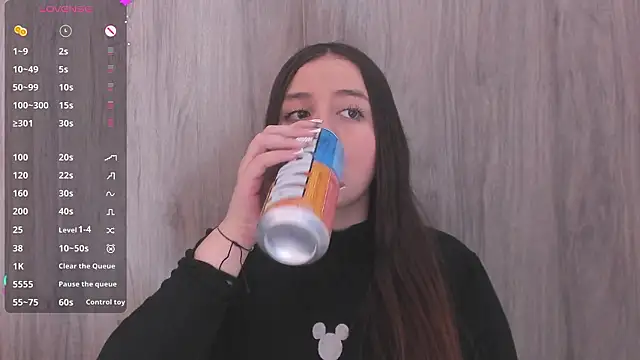 Sabrina Lennox online show from 03/08/26, 01:47