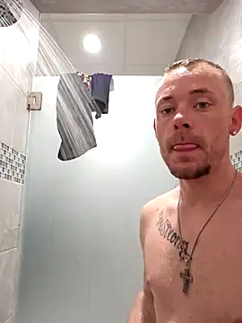 Snapshot of dadyyD95 chatting on 02/02/25, 02:34 dadyyD95 online show from 02/02/25, 02:34