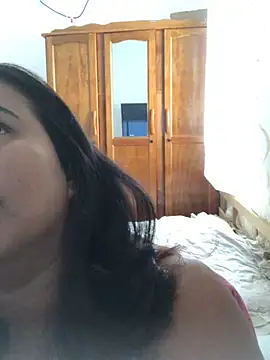 Snapshot of lollitta-33677 chatting on 02/17/25, 07:31 lollitta-33677 online show from 02/17/25, 07:31