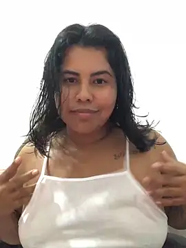 Snapshot of lollitta-33677 chatting on 11/07/25, 11:05 lollitta-33677 online show from 11/07/25, 11:05