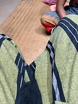 Snapshot of hairipussy2 chatting on 02/21/25, 05:13 hairipussy2 online show from 02/21/25, 05:13