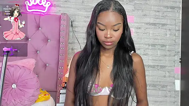 Snapshot of ShanelWest chatting on 01/16/25, 01:25 ShanelWest online show from 01/16/25, 01:25