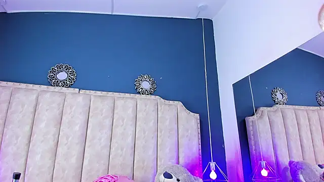 Snapshot of ShanelWest chatting on 01/26/25, 04:30 ShanelWest online show from 01/26/25, 04:30