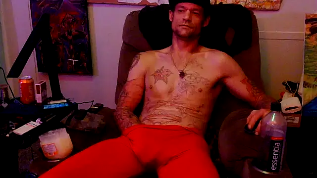 Snapshot of TheOneYouLove69 chatting on 03/13/25, 03:50 TheOneYouLove69 online show from 03/13/25, 03:50