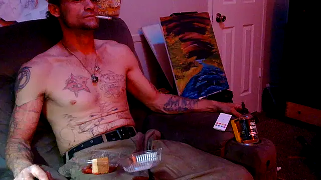 Snapshot of TheOneYouLove69 chatting on 03/17/25, 05:45 TheOneYouLove69 online show from 03/17/25, 05:45