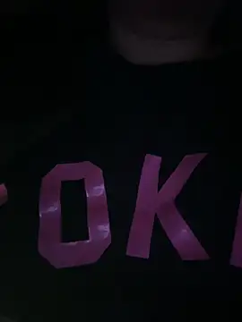 Snapshot of xLadyScarlettx chatting on 01/01/25, 11:40 xLadyScarlettx online show from 01/01/25, 11:40