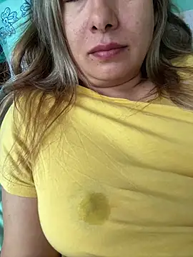 Snapshot of xLadyScarlettx chatting on 02/12/25, 01:16 xLadyScarlettx online show from 02/12/25, 01:16