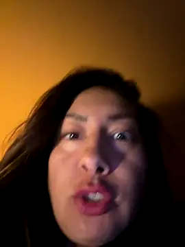 Snapshot of xLadyScarlettx chatting on 09/13/25, 01:16 xLadyScarlettx online show from 09/13/25, 01:16