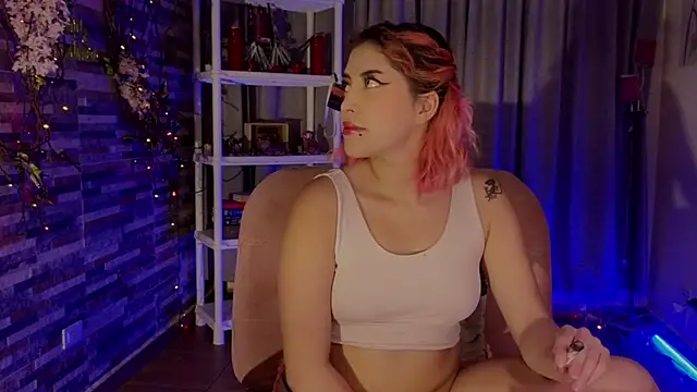 Snapshot of Hairyandsexysalma chatting on 01/20/25, 05:15 Hairyandsexysalma online show from 01/20/25, 05:15