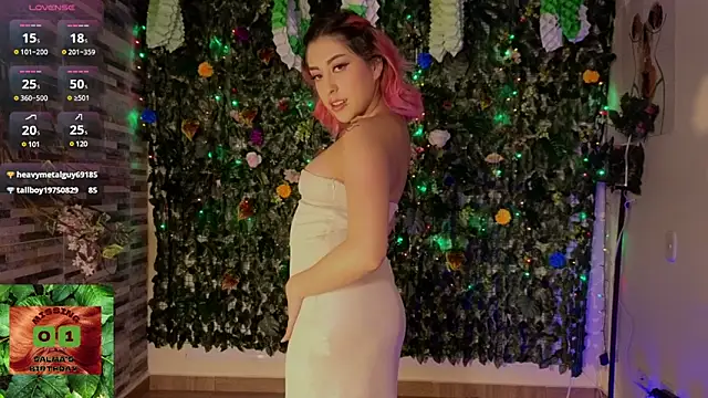 Snapshot of Hairyandsexysalma chatting on 03/19/25, 07:40 Hairyandsexysalma online show from 03/19/25, 07:40