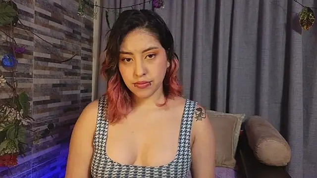 Snapshot of Hairyandsexysalma chatting on 10/06/25, 07:06 Hairyandsexysalma online show from 10/06/25, 07:06