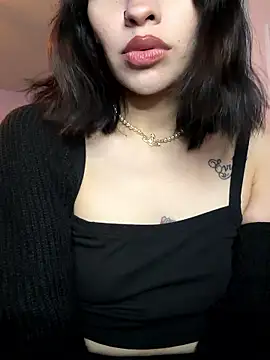 Snapshot of Gothbabbi chatting on 04/29/26, 09:21 Gothbabbi online show from 04/29/26, 09:21